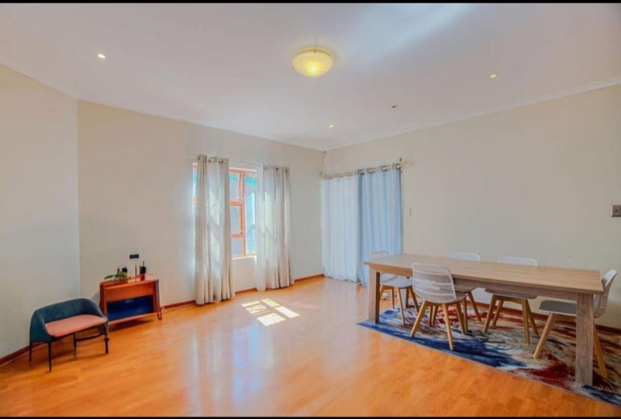 5 Bedroom Property for Sale in Overbaakens Eastern Cape